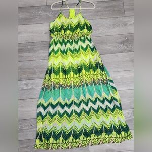 👗 Large CALS green abstract maxi dress